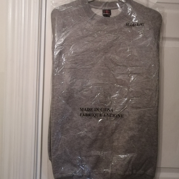 2/25 New men sweater shirt - Picture 1 of 7